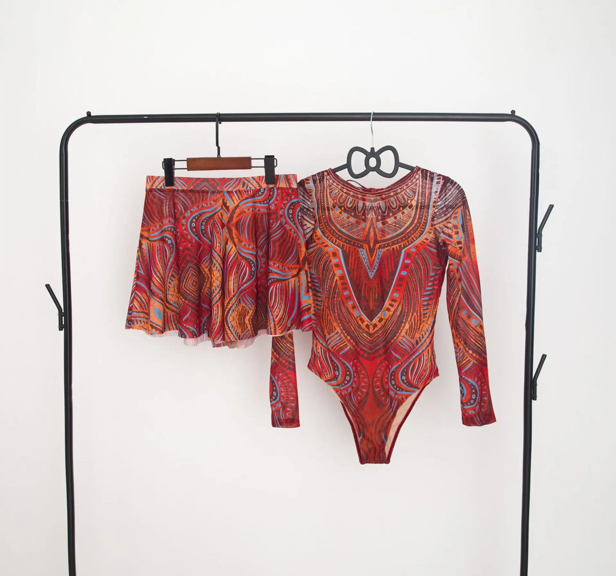 2026 Patchwork One Piece Swimsuit Long Sleeve Swimwear Women Bathing Suit Retro Sport Swimsuit One Piece Surfing Swim Wear