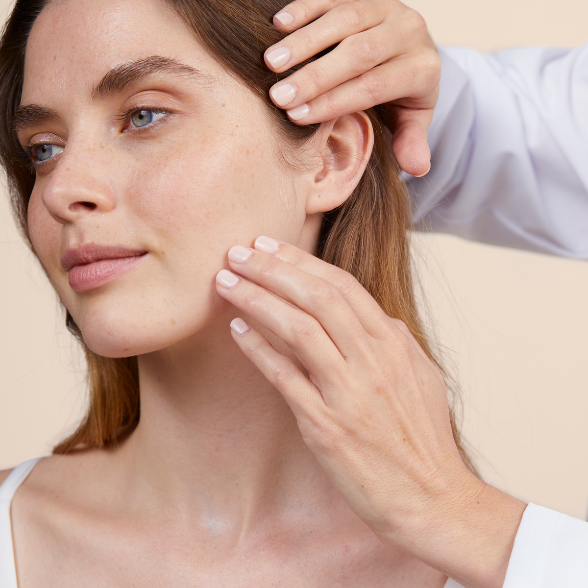 Avène Solaire High Protection Compact Tinted Gold SPF 50